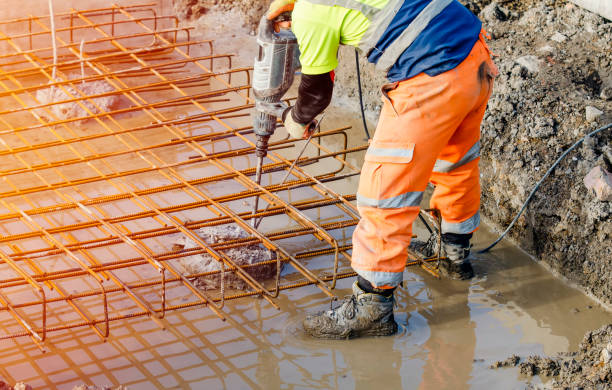 Best Concrete Flooring Contractor  in Ixonia, WI